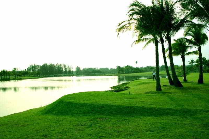 Water Land Golf Resort & Spa Phitsanulok Zewnętrze zdjęcie